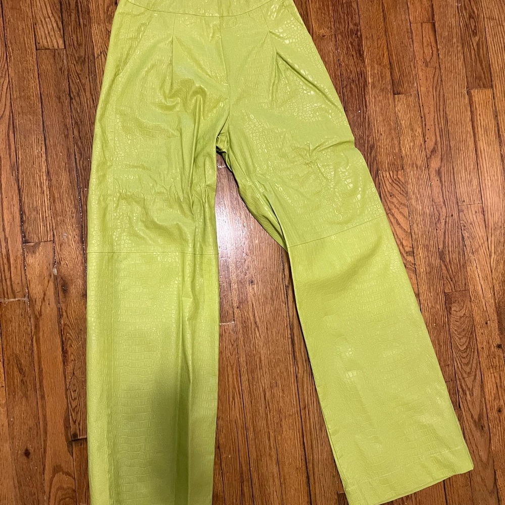 Vibrant Green Wide-Leg Pants